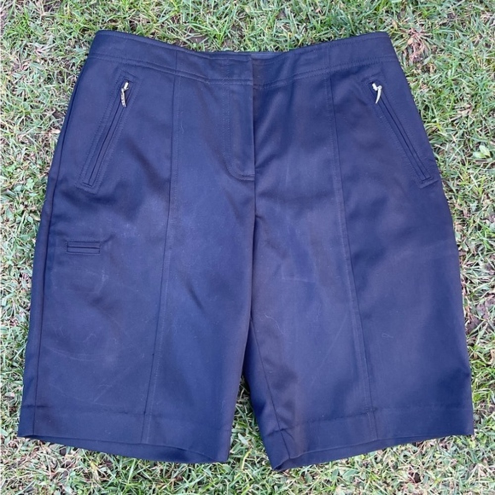 NWOT Lady Izod XFG Golf Shorts - size 6